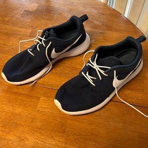 Nike Roshe Runs